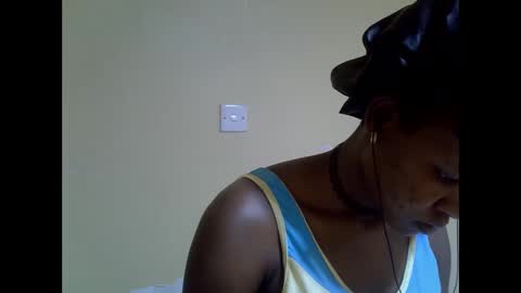 Snapshot of iam_nisa chatting on February 8, 2026, 9:45 am iam_nisa online show from February 8, 2026, 9:45 am