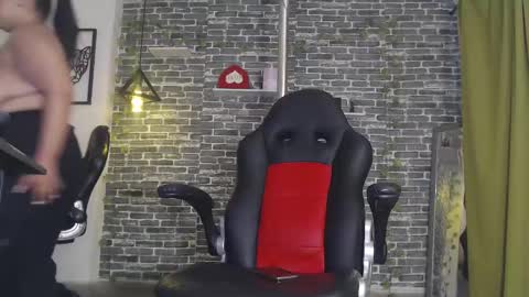 Snapshot of iam_samy__ chatting on February 14, 2025, 5:46 pm Samy online show from February 14, 2025, 5:46 pm