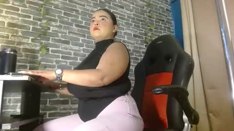 Snapshot of iam_samy__ chatting on October 22, 2025, 11:32 am Samy online show from October 22, 2025, 11:32 am