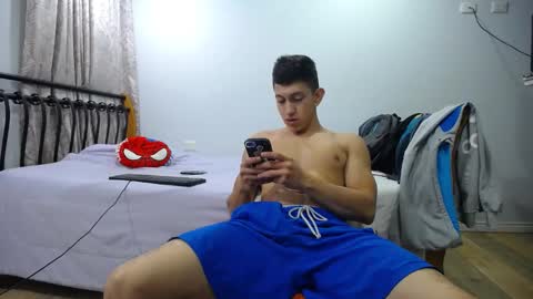 Snapshot of iam_yourbabyprincess_xd chatting on February 16, 2025, 6:32 am iam_yourbabyprincess_xd online show from February 16, 2025, 6:32 am