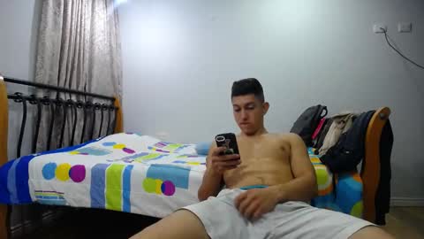 Snapshot of iam_yourbabyprincess_xd chatting on March 4, 2025, 5:00 am iam_yourbabyprincess_xd online show from March 4, 2025, 5:00 am