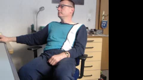Snapshot of iamachim chatting on May 2, 2026, 5:01 am iamachim online show from May 2, 2026, 5:01 am