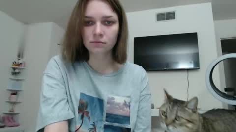 Lexi Love  online show from November 24, 2025, 9:25 pm