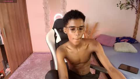Snapshot of iamandrey_ chatting on May 31, 2026, 11:06 pm iamandrey_ online show from May 31, 2026, 11:06 pm