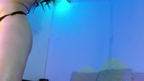 iamcataleya online show from March 31, 2026, 12:12 am