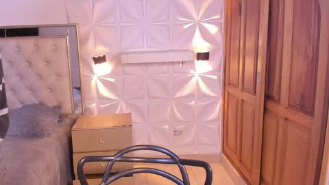 iamjuanjoc online show from April 12, 2026, 3:33 am