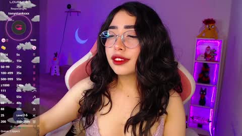 Snapshot of iamveroo chatting on December 11, 2024, 3:24 am Veronica NDEPENT MODEL online show from December 11, 2024, 3:24 am