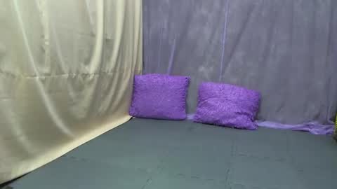 Kiara online show from September 9, 2025, 2:22 am