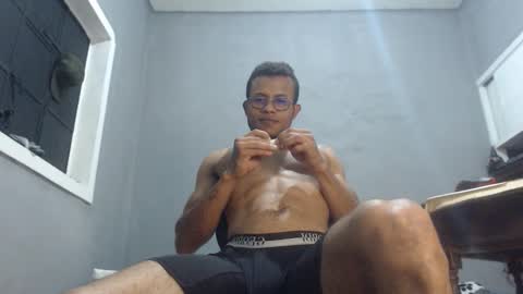 ian_tuner online show from January 7, 2025, 9:07 am