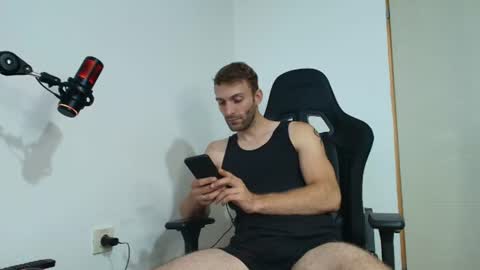 Snapshot of ianandersson27 chatting on July 21, 2026, 9:17 pm Ian Andersson online show from July 21, 2026, 9:17 pm