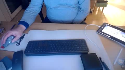 iandy12 online show from November 16, 2025, 10:26 pm