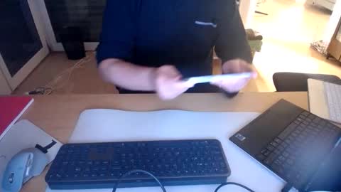 iandy12 online show from November 20, 2025, 11:04 pm