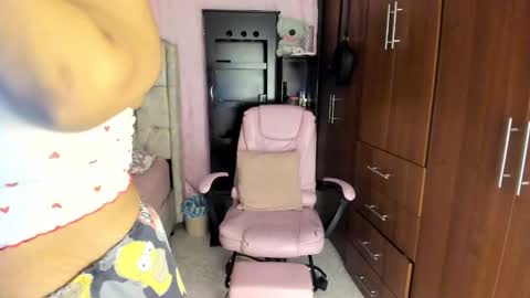 Snapshot of ibby_fay chatting on September 26, 2025, 5:44 am Daniela online show from September 26, 2025, 5:44 am