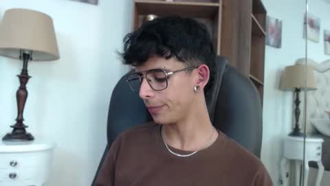 ibratxandy online show from April 13, 2026, 6:57 pm