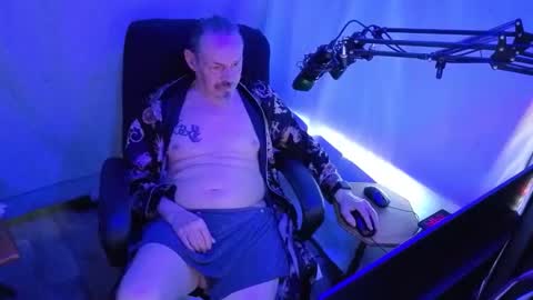 Snapshot of ibrichyrich chatting on April 26, 2026, 12:08 am Rich online show from April 26, 2026, 12:08 am