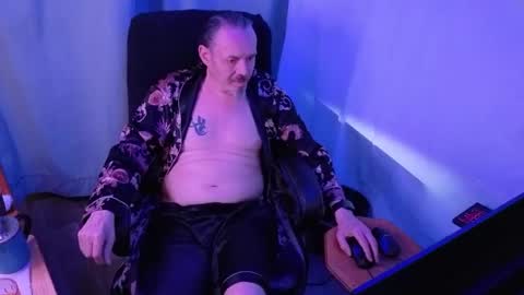 Snapshot of ibrichyrich chatting on April 28, 2026, 12:09 am Rich online show from April 28, 2026, 12:09 am