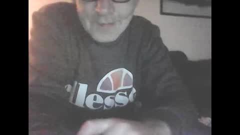 Snapshot of icemandude chatting on January 11, 2025, 9:04 pm icemandude online show from January 11, 2025, 9:04 pm