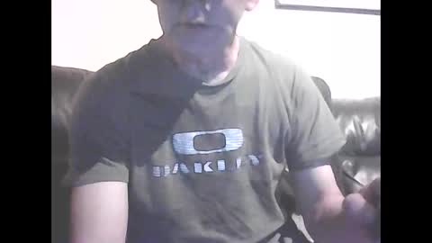 Snapshot of icemandude chatting on March 28, 2026, 8:41 pm icemandude online show from March 28, 2026, 8:41 pm