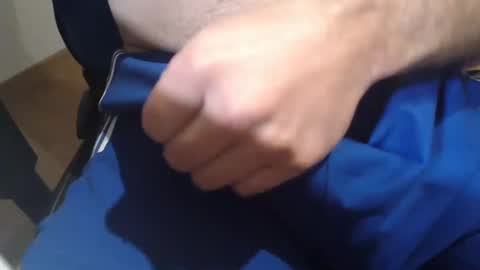 icky_thumps online show from December 8, 2024, 7:58 am