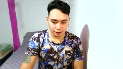 Snapshot of iconic_vince chatting on September 12, 2025, 1:11 pm iconic_vince online show from September 12, 2025, 1:11 pm