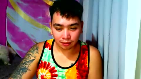 Snapshot of iconic_vince chatting on October 16, 2025, 3:02 pm iconic_vince online show from October 16, 2025, 3:02 pm