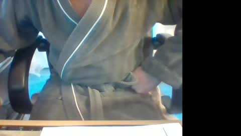 icumalot4you online show from December 23, 2024, 9:05 am