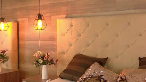 Ida Mask online show from September 15, 2025, 12:38 pm