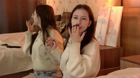 Ida Mask online show from December 1, 2025, 3:39 pm