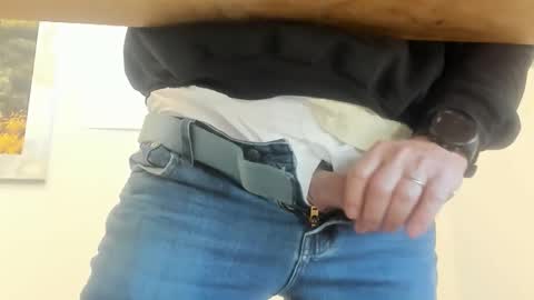 idfunguy2023 online show from February 22, 2026, 11:36 pm