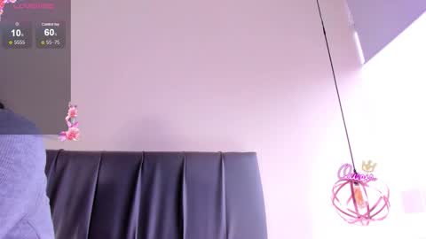 Isabella online show from February 18, 2026, 12:12 pm