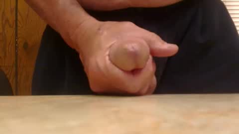 Snapshot of ijerkcum4u chatting on June 5, 2026, 4:02 pm hard4u online show from June 5, 2026, 4:02 pm