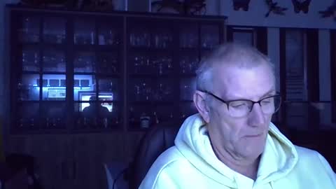 ikwiljeneuken123 online show from February 24, 2026, 4:54 am