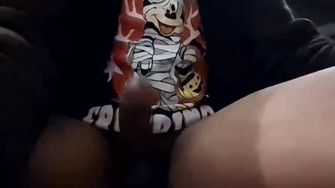 Iky online show from January 8, 2025, 10:27 pm