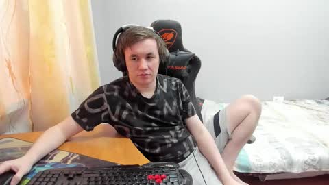 iliaskris online show from February 8, 2026, 12:19 pm