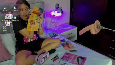 Snapshot of iliy_ chatting on February 8, 2025, 11:55 am ILY   online show from February 8, 2025, 11:55 am