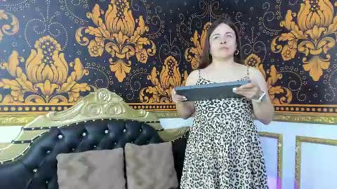 LILY online show from July 29, 2026, 11:41 am