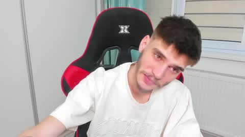 D-Illusion online show from March 9, 2025, 6:32 pm