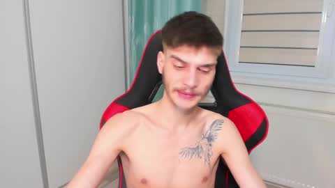 D-Illusion online show from March 10, 2025, 1:45 am