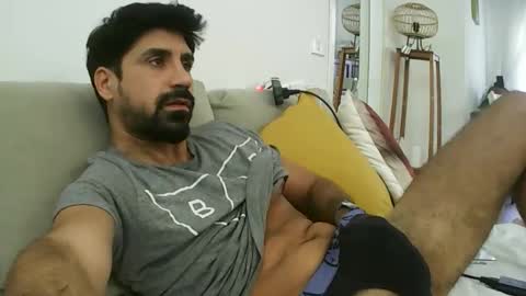 Snapshot of ilmangj90 chatting on September 21, 2025, 8:05 am ilmangj90 online show from September 21, 2025, 8:05 am