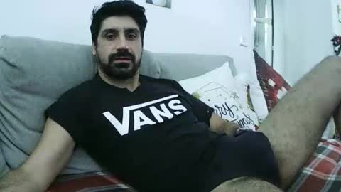 Snapshot of ilmangj90 chatting on December 17, 2025, 9:04 am ilmangj90 online show from December 17, 2025, 9:04 am