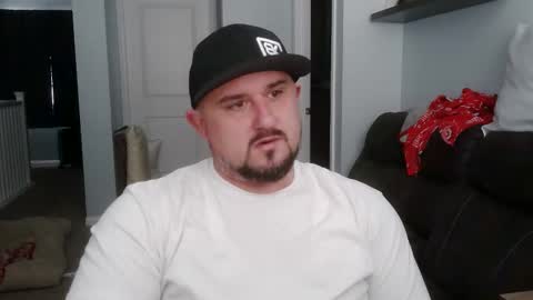 Letsgogetit online show from February 12, 2026, 5:19 pm