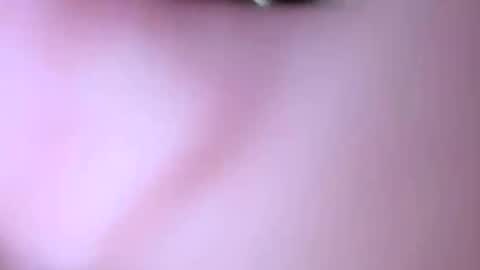 ilovethic_bbw online show from May 17, 2026, 4:03 pm