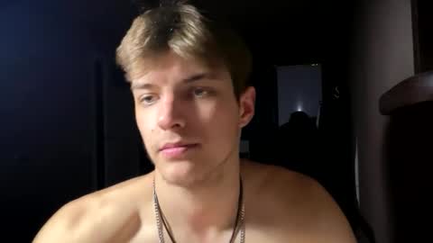 ilyahrr online show from March 10, 2026, 8:58 pm