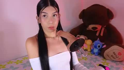 Isa Vasquez  online show from June 14, 2026, 2:57 am