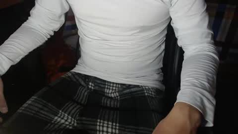 im_dave21 online show from October 21, 2025, 12:39 pm