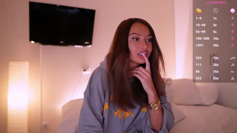 Milla online show from December 18, 2024, 10:02 pm