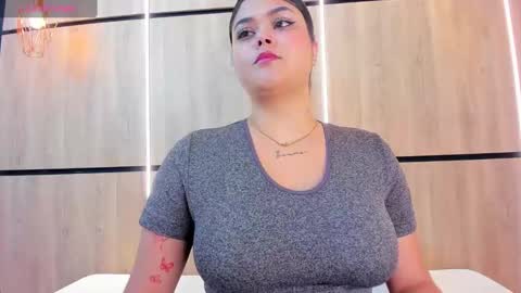 im mou  online show from March 10, 2025, 12:37 pm