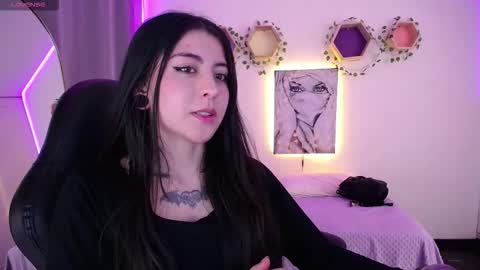 Jade Rosse online show from November 26, 2025, 6:42 pm