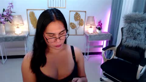 Ashley online show from January 3, 2025, 5:28 am