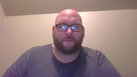 Snapshot of imhorny7474 chatting on November 29, 2025, 6:27 am Tom online show from November 29, 2025, 6:27 am